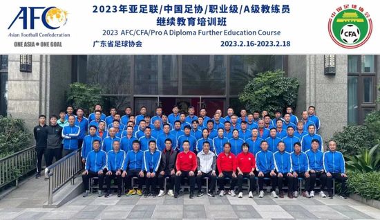 同时，马科斯-阿隆索的合同将在6月30日到期，考虑到球员本赛季并未有太多出场时间，巴萨不会与他进行续约，一切迹象都表明阿隆索将成为巴萨今夏离队的首批球员。